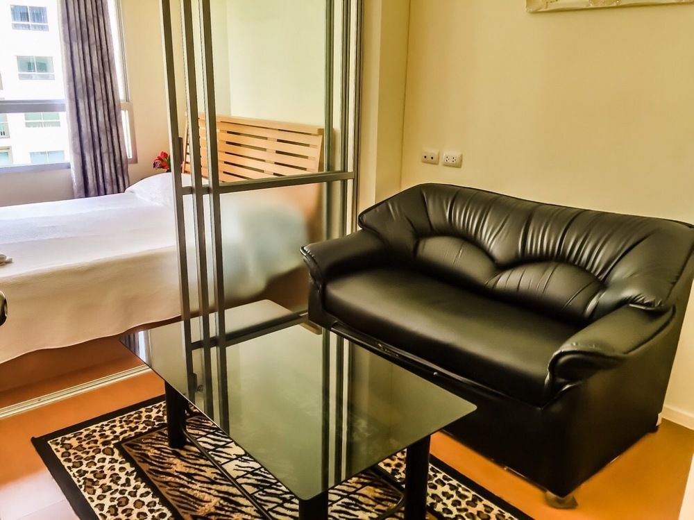 Hotel Lumpini Seaview Jomtien By Parikal Extérieur photo